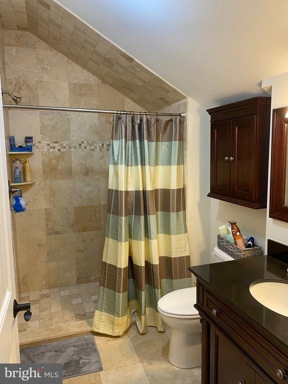 600 Grove Street - Photo 10
