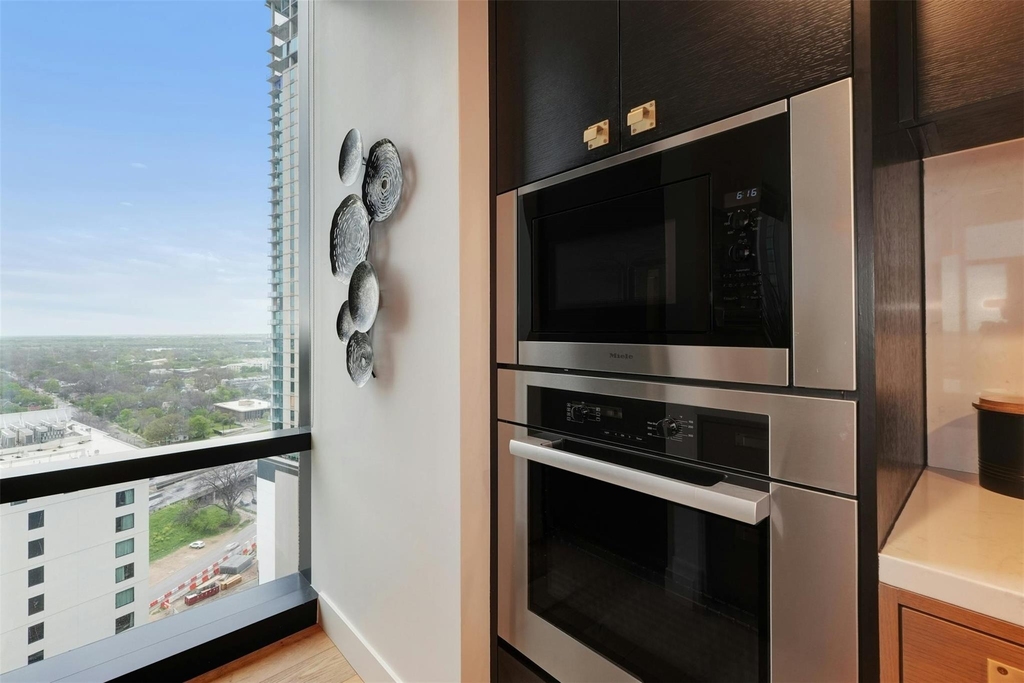 70 Rainey St - Photo 11