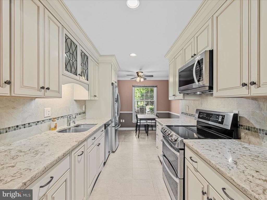 24345 Widgeon Place - Photo 8