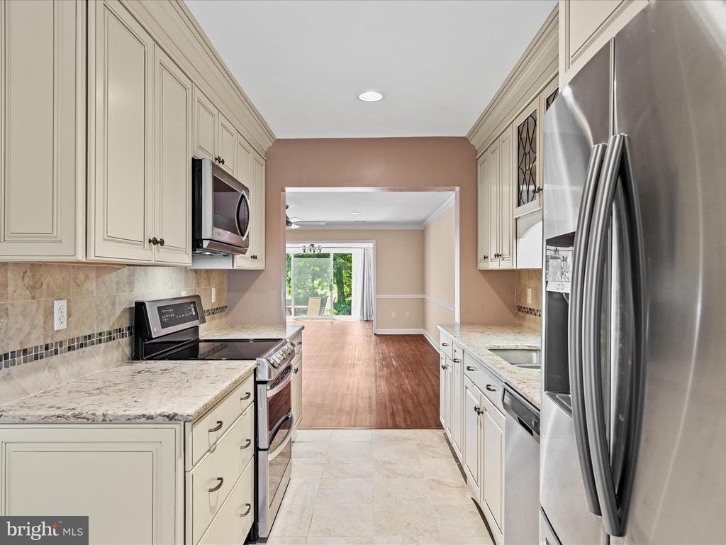 24345 Widgeon Place - Photo 9