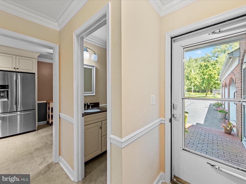 24345 Widgeon Place - Photo 4
