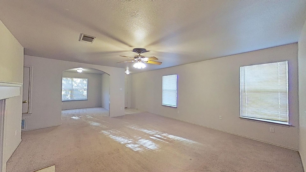1200 Hughmont Dr - Photo 7