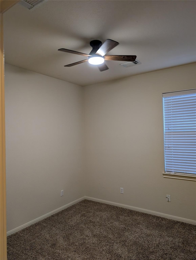 11400 W Parmer Ln - Photo 5