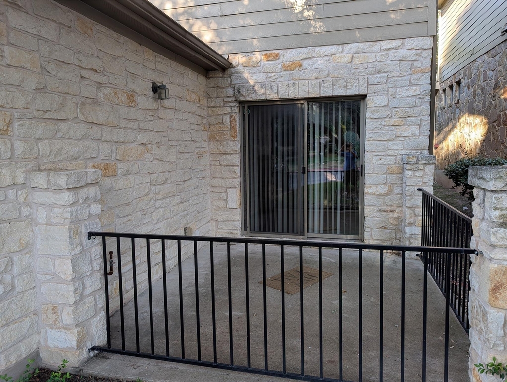 11400 W Parmer Ln - Photo 14