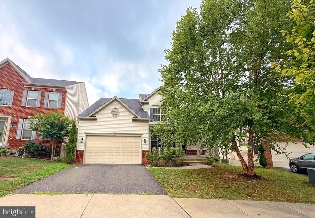 2604 Brooke Grove Road - Photo 0