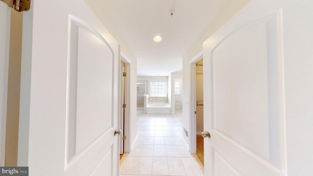 2604 Brooke Grove Road - Photo 14