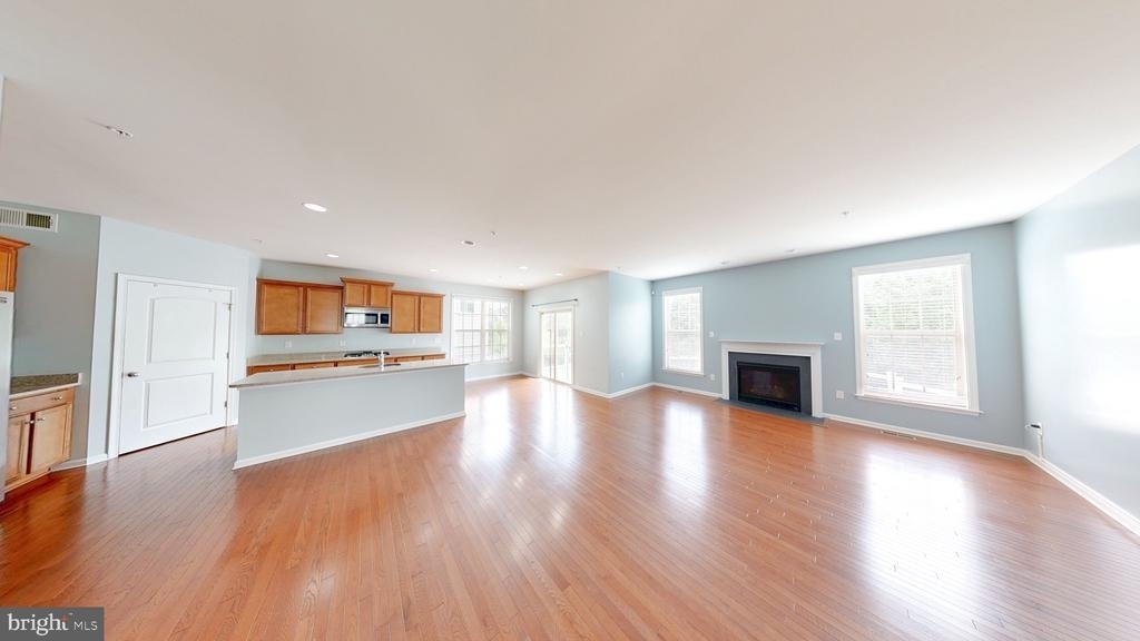 2604 Brooke Grove Road - Photo 6
