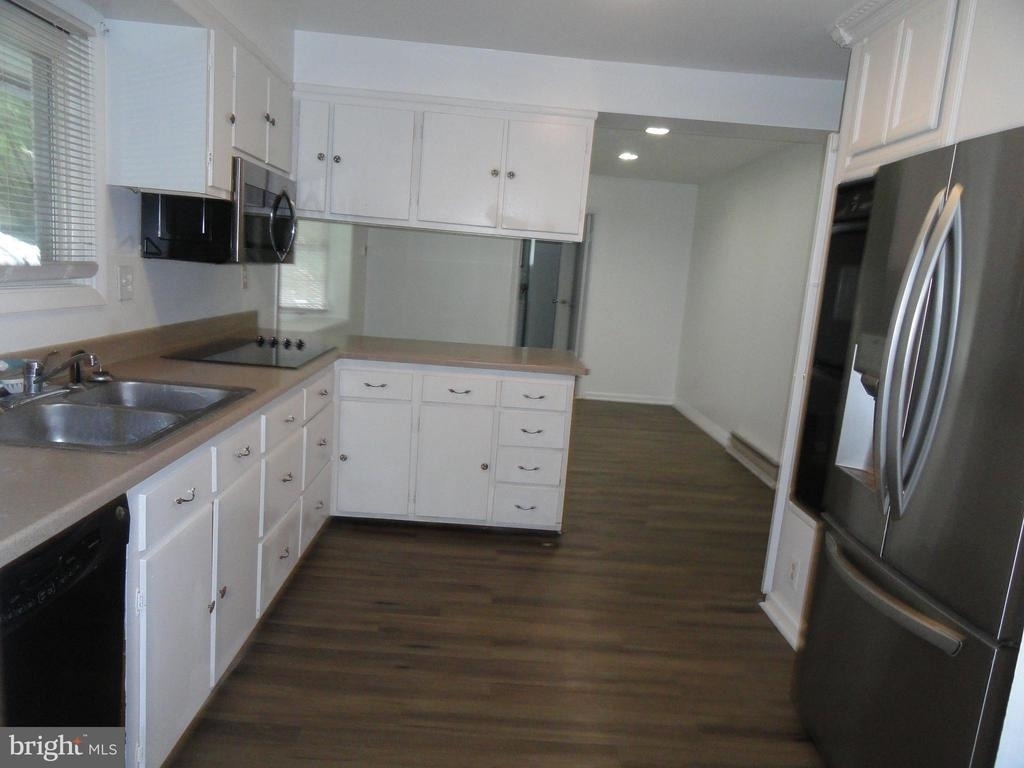 14309 Medwick Court - Photo 24