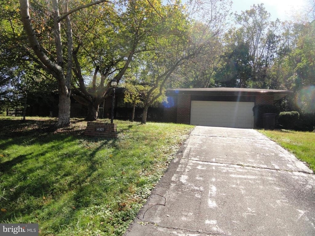 14309 Medwick Court - Photo 2