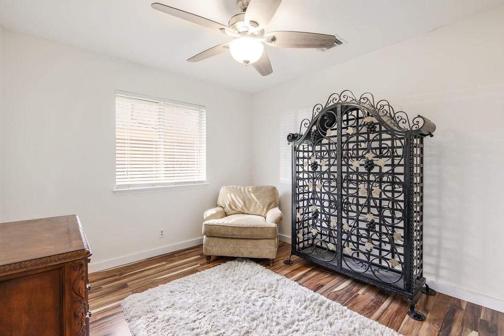 16806 Langland Rd - Photo 19