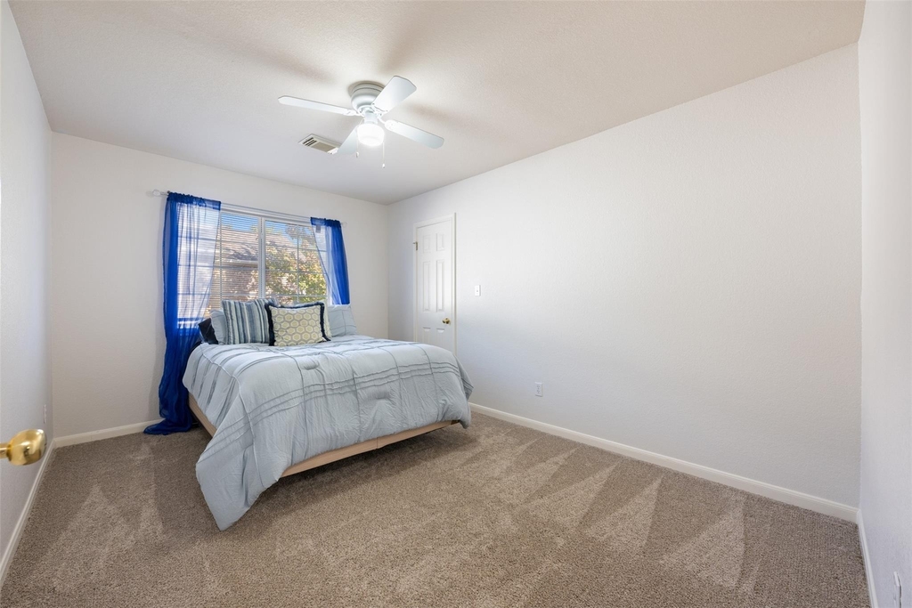 4435 Hunters Lodge Dr - Photo 32