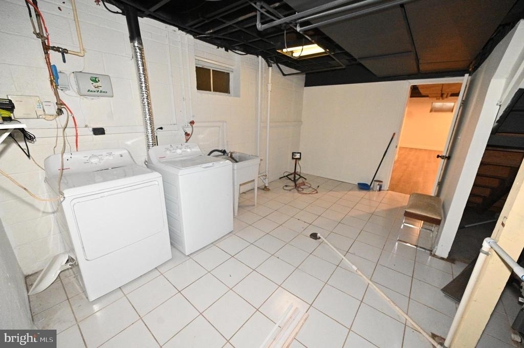 2509 Eliot Place - Photo 5