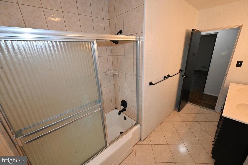 2509 Eliot Place - Photo 32