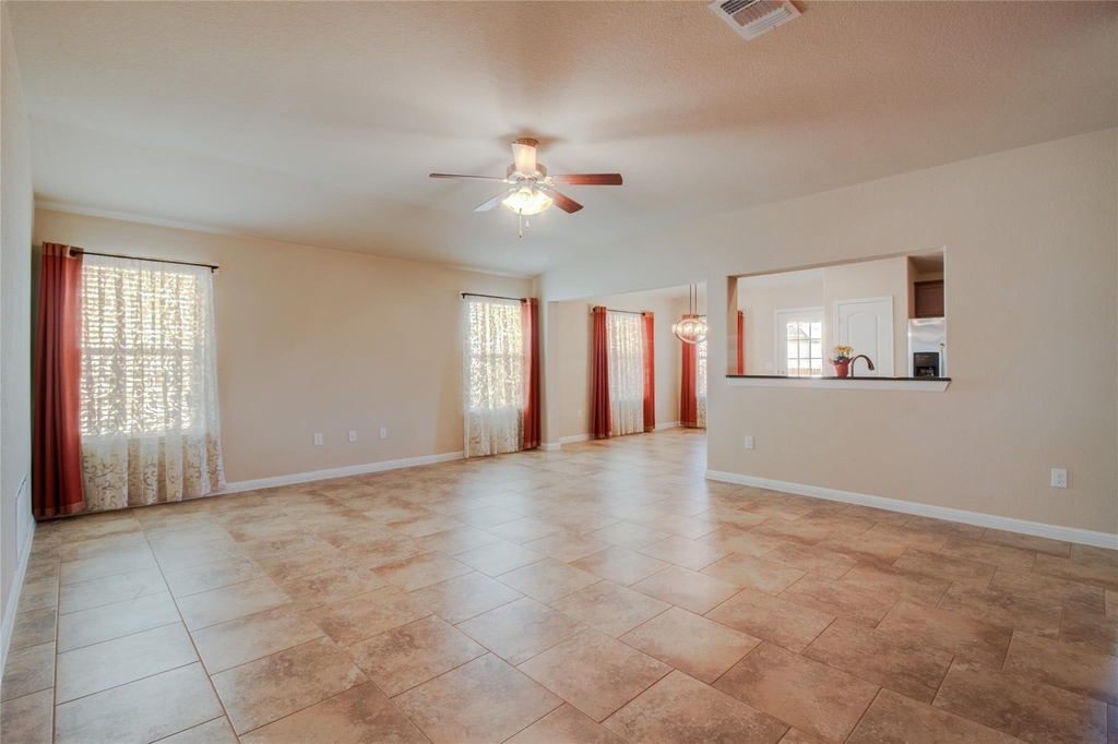 209 Moulins Ln - Photo 3