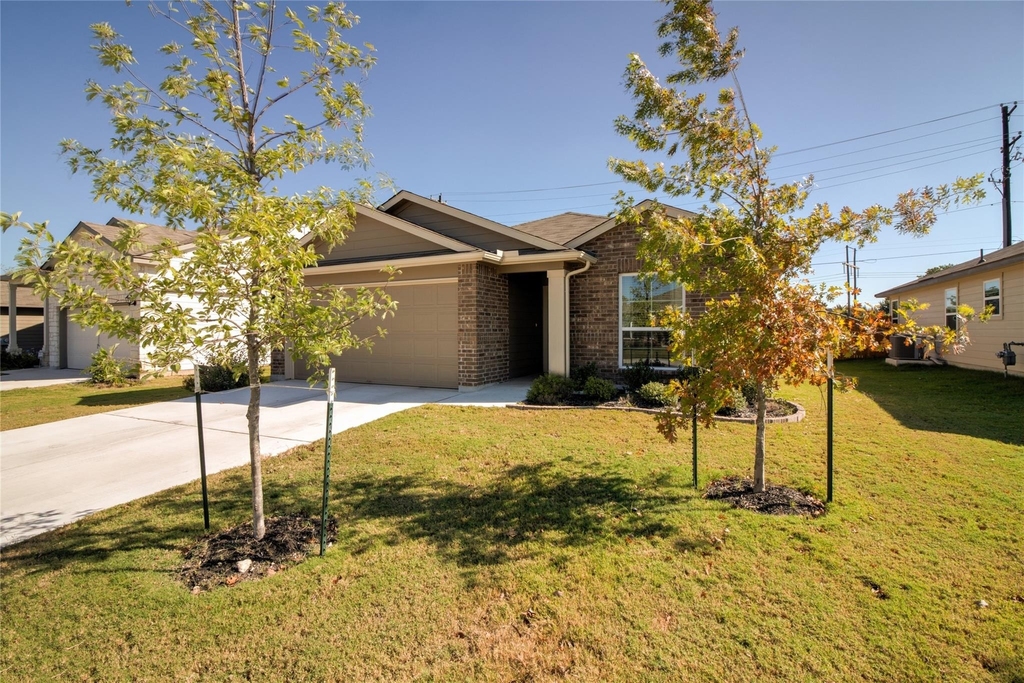 209 Moulins Ln - Photo 1