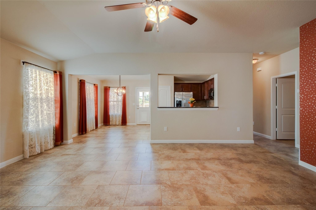 209 Moulins Ln - Photo 5