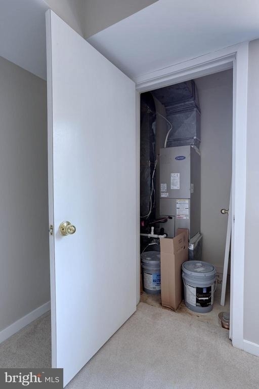 8906 Battery Place - Photo 5