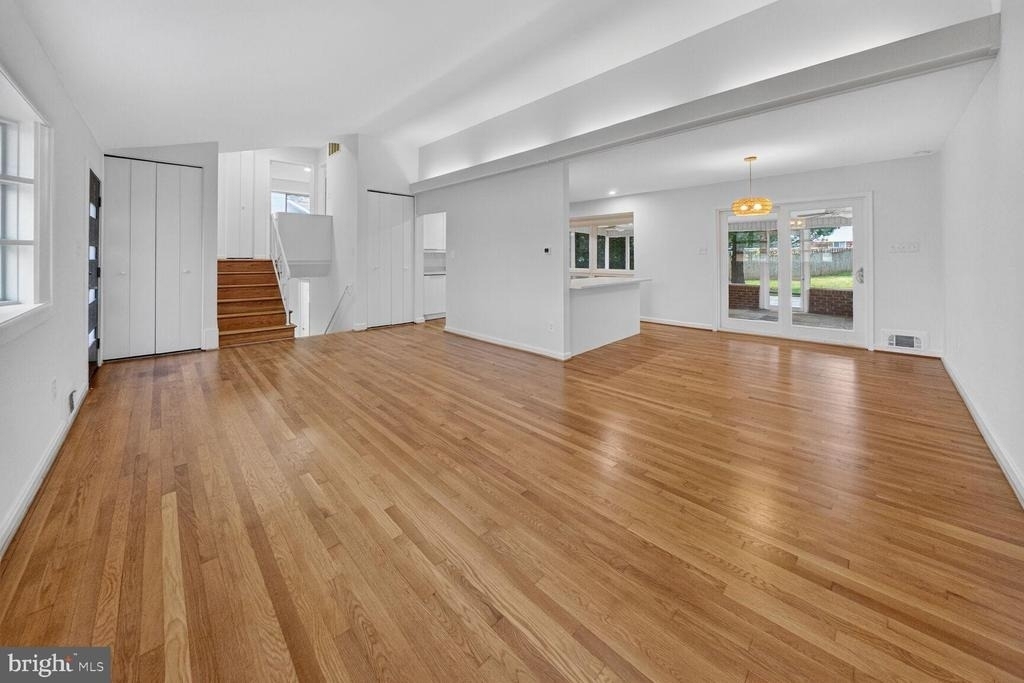 9902 Carnegie Terrace - Photo 5
