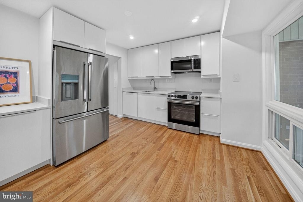 9902 Carnegie Terrace - Photo 3