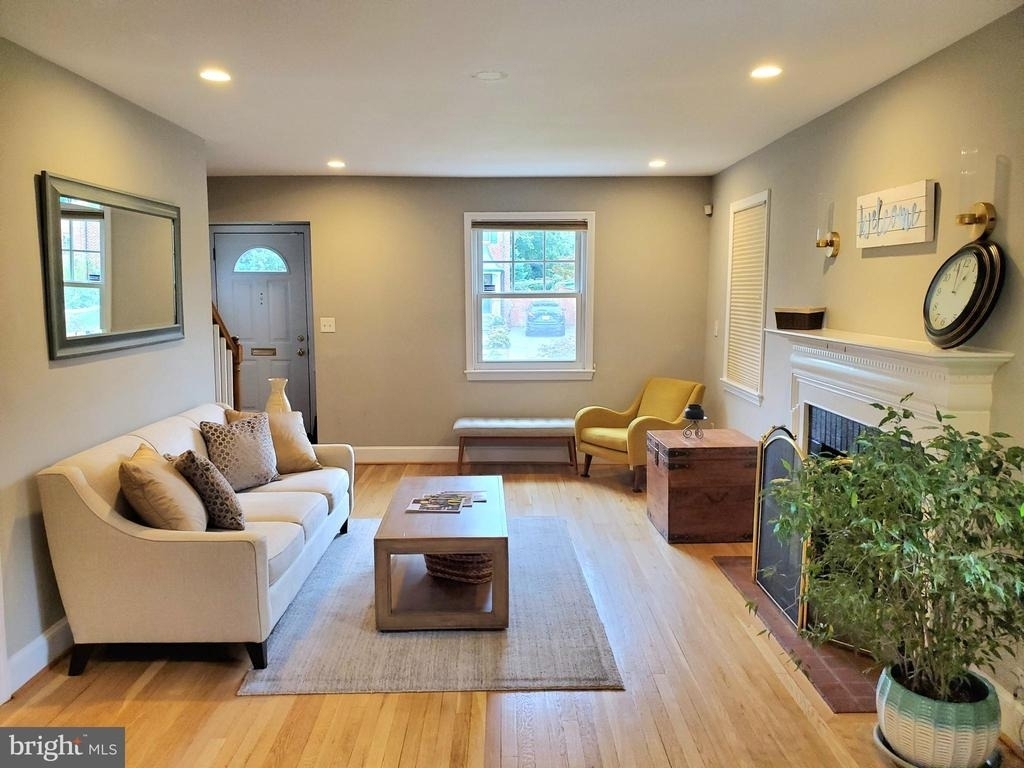15 Indian Spring Drive - Photo 4