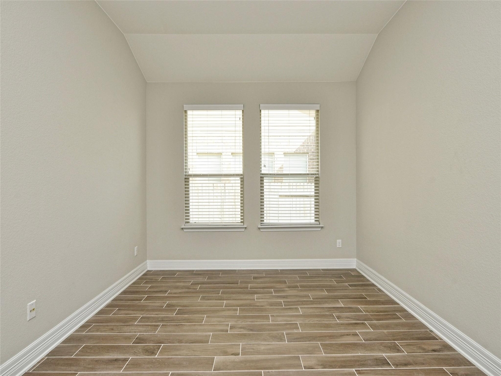 3724 Lunet Ring Way - Photo 8