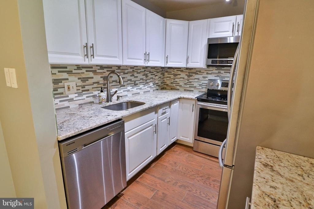 13111 Wonderland Way - Photo 13