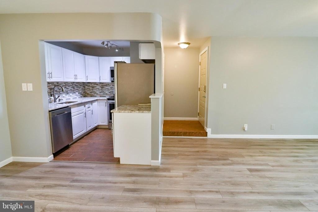 13111 Wonderland Way - Photo 6
