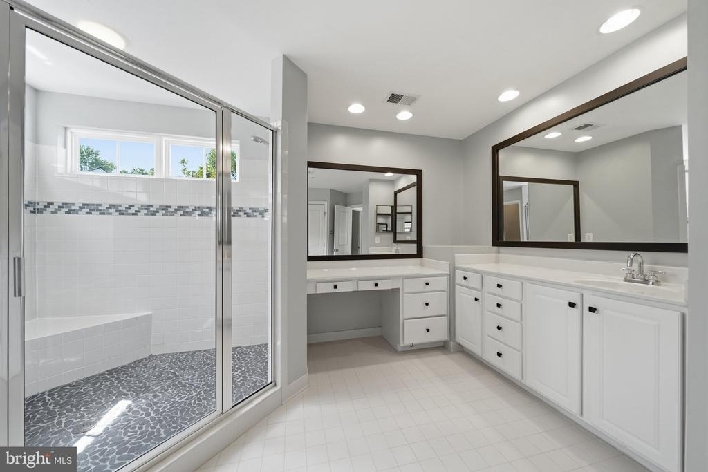 13131 Clarksburg Square Road - Photo 26