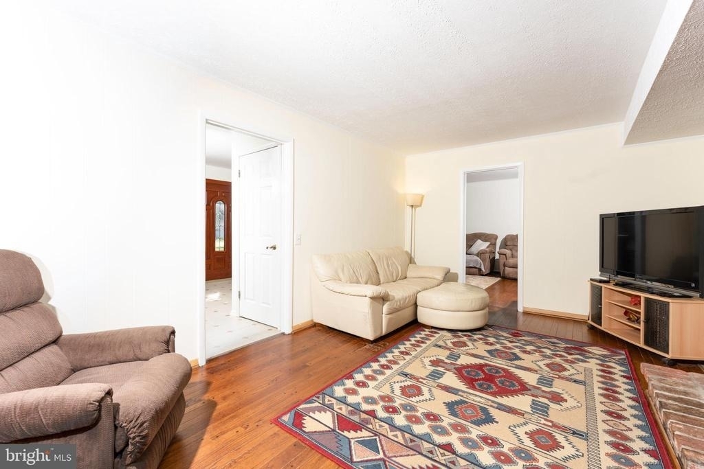9129 Wandering Trail Drive - Photo 8