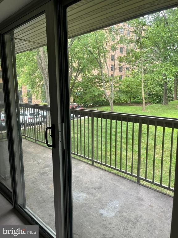 10300 Westlake Drive - Photo 5