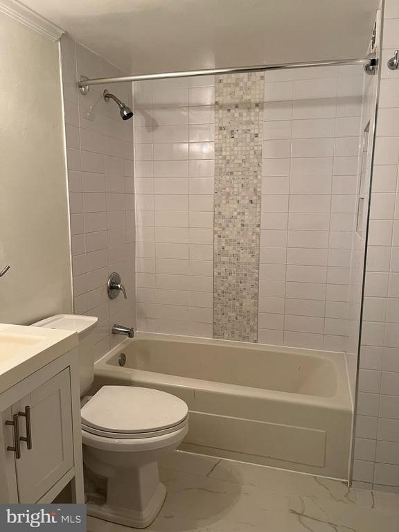 10300 Westlake Drive - Photo 9