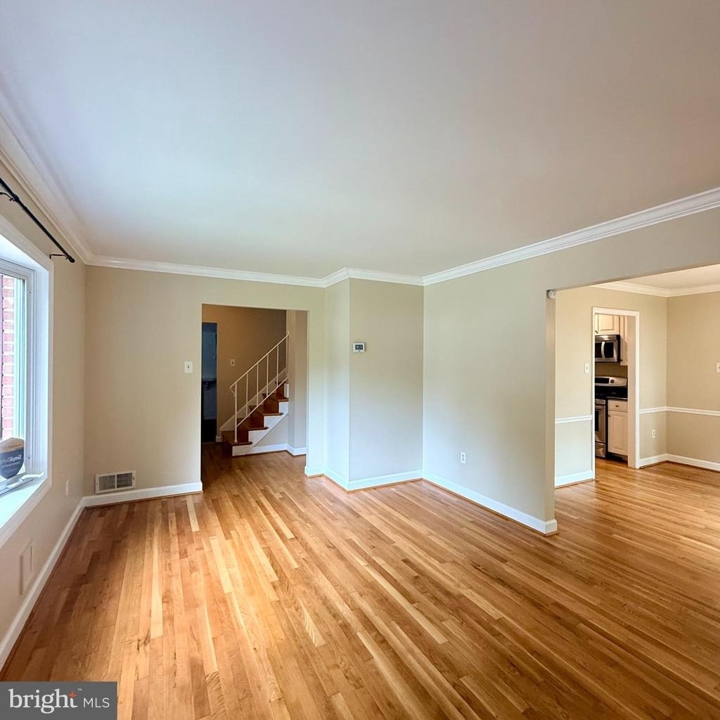14605 Nadine Drive - Photo 3