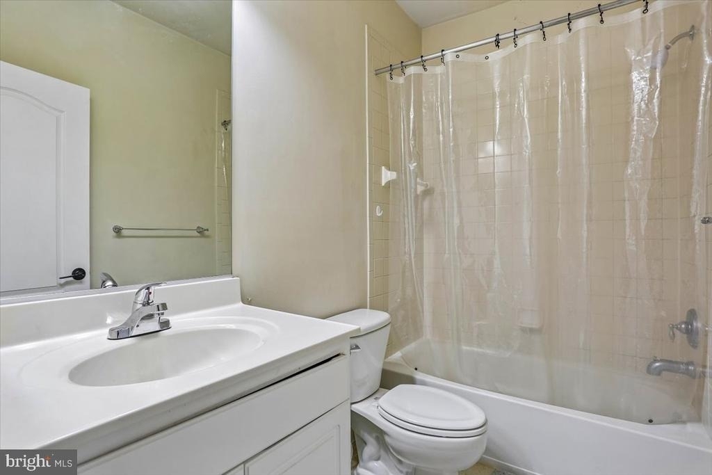 567 Pelican Avenue - Photo 16