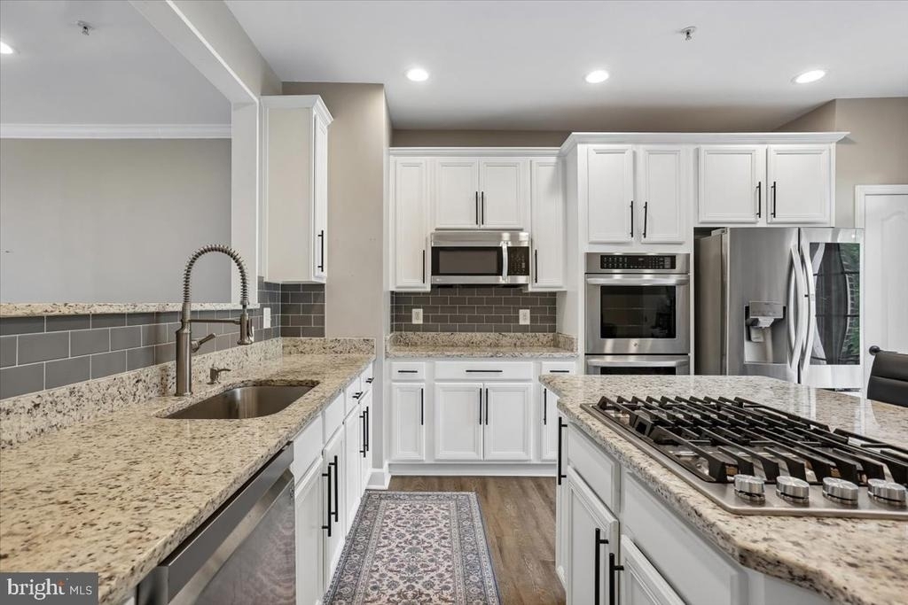 567 Pelican Avenue - Photo 6