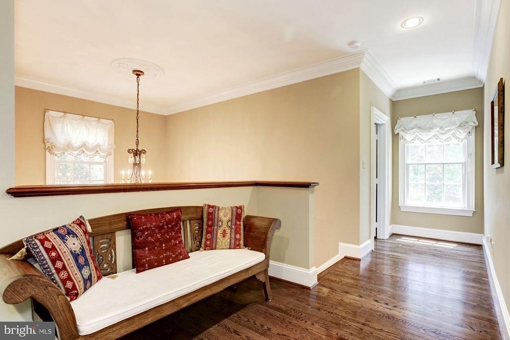 9909 Avenel Farm Drive - Photo 18