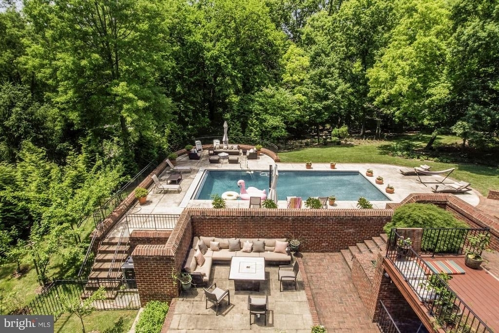 9909 Avenel Farm Drive - Photo 24