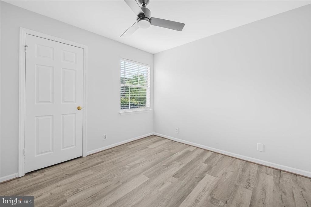 5820 Inman Park Circle - Photo 11