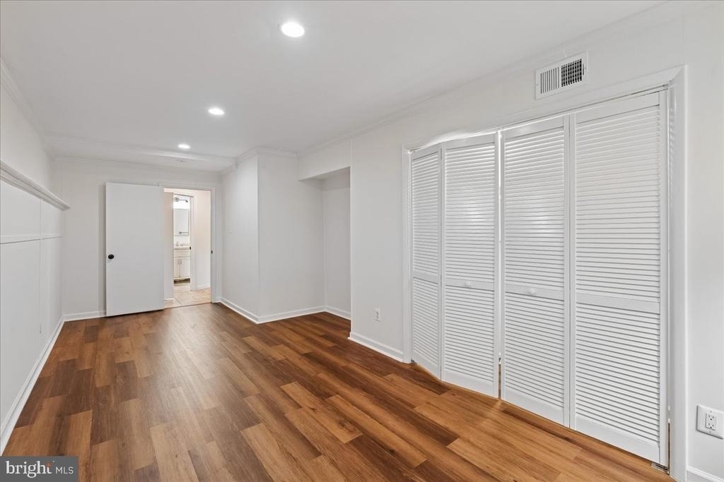 727 Grandin Avenue - Photo 23