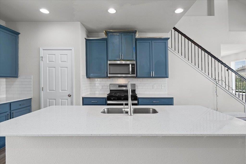 131 Macarthur Dr. - Photo 9
