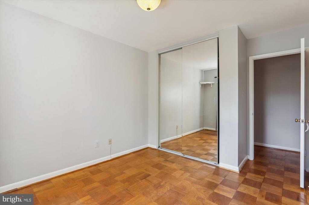 10631 Montrose Avenue - Photo 24