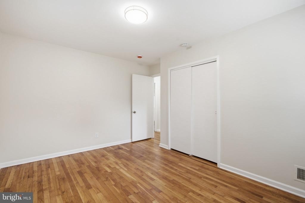 18 Grandin Circle - Photo 10