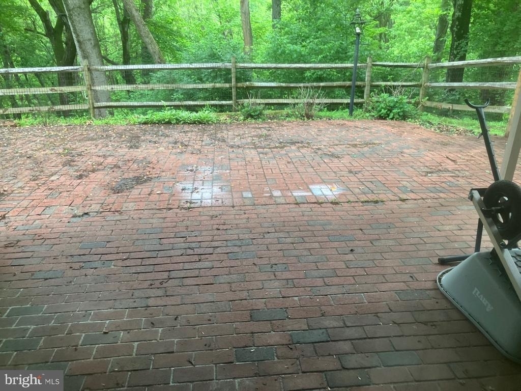 10314 Watkins Mill Drive - Photo 18