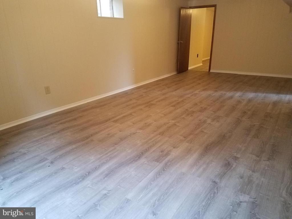 6048 Rossmore Drive - Photo 16