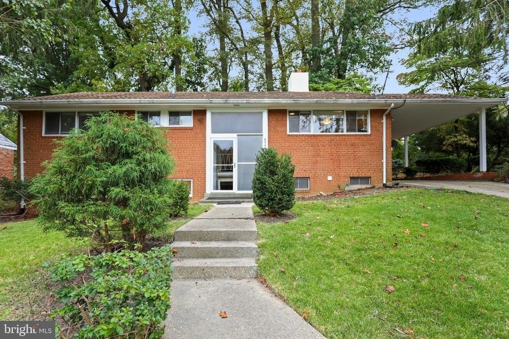 6048 Rossmore Drive - Photo 0