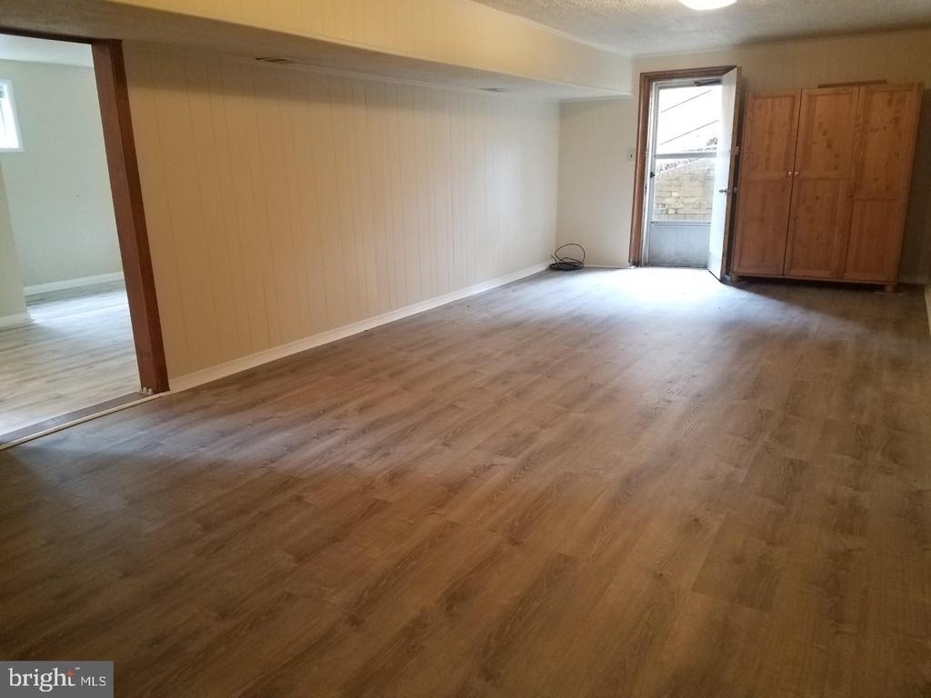 6048 Rossmore Drive - Photo 17