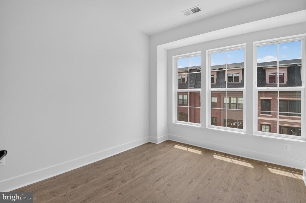 5015 Dulcet Drive - Photo 26