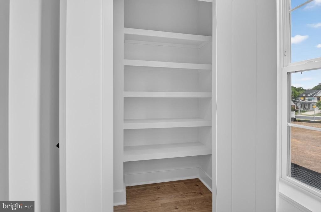 5015 Dulcet Drive - Photo 13
