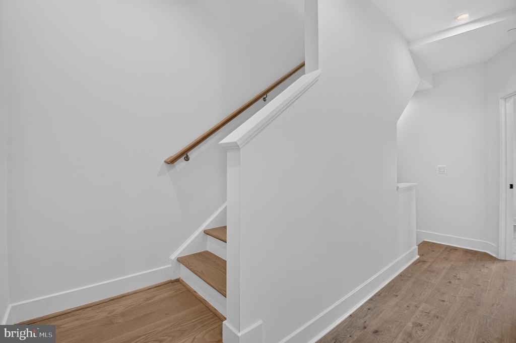 5015 Dulcet Drive - Photo 33