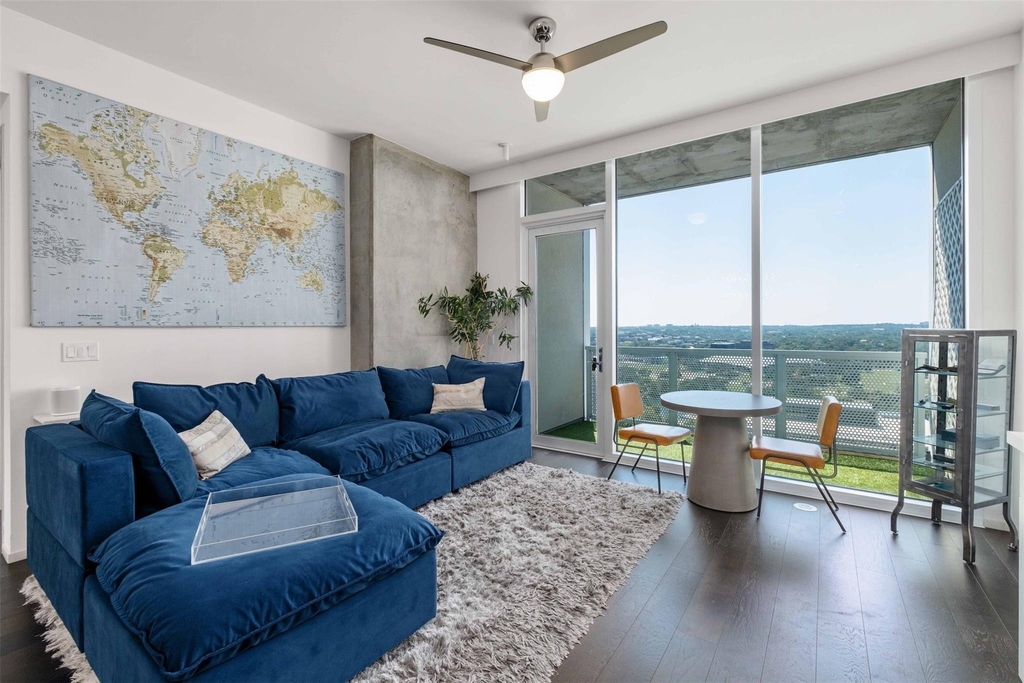 301 West Ave - Photo 5