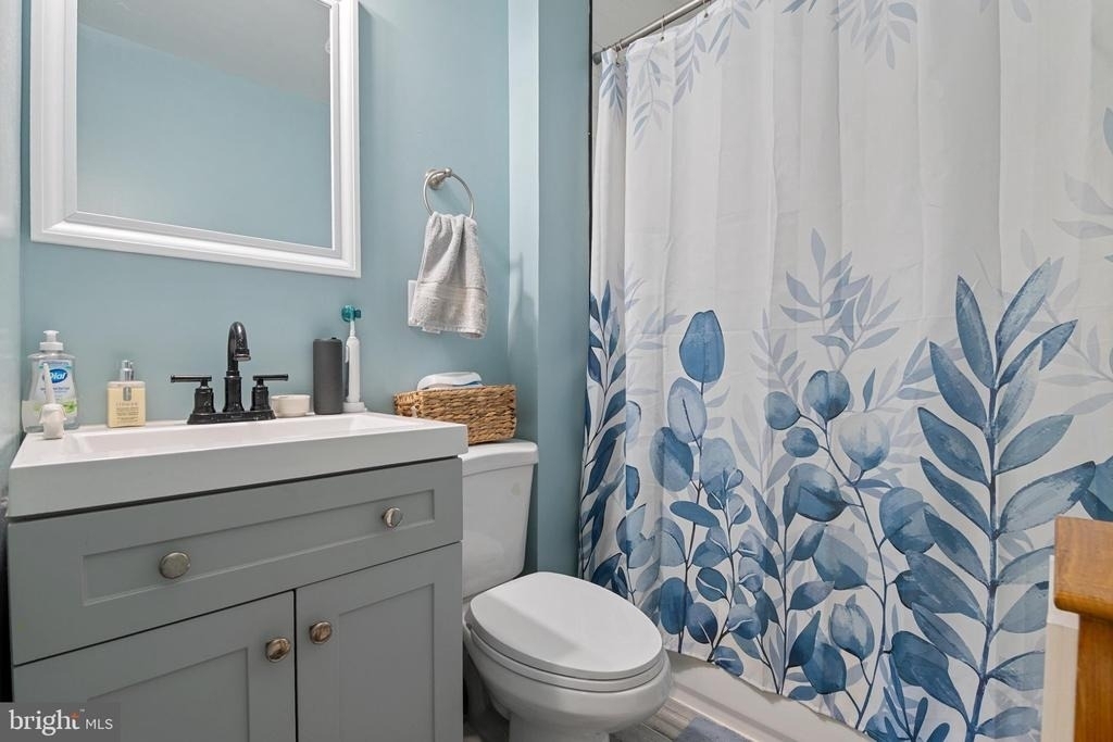 104 Maple Avenue - Photo 11